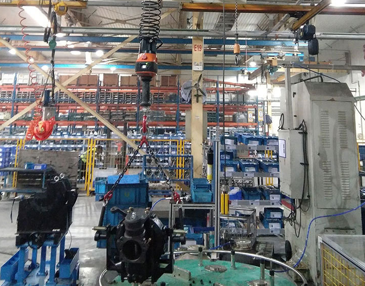 冠航機械加快智能起重機技術革新步伐，提高市場占有率